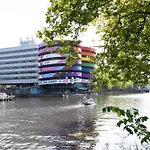 Nassau Canal - In The Heart Of The Ámsterdam