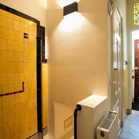 Nassau Canal - In The Heart Of The Amsterdam