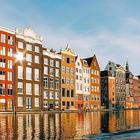 Nassau Canal - In The Heart Of The 3* Amsterdam