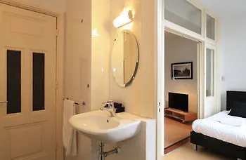 Nassau Canal Bed and Breakfast 3*