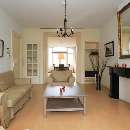 Nassau Canal - In The Heart Of The Amsterdam