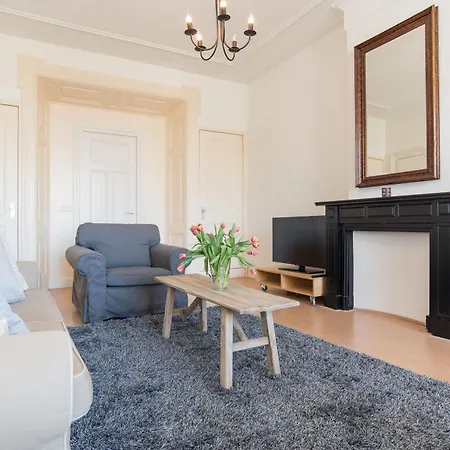 招待所 Nassau Canal - In The Heart Of The