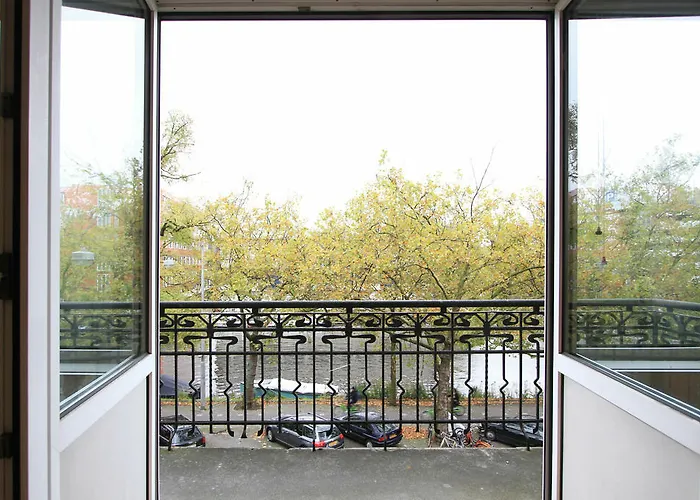 Nassau Canal - In The Heart Of The 3* Amsterdam