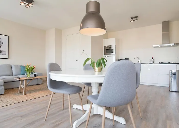 Nassau Canal - In The Heart Of The