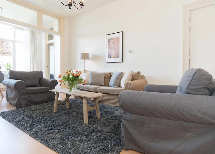 Nassau Canal - In The Heart Of The 3*